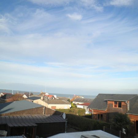 Appartement F1 Mansarde A 100M De La Plage, Proche De Arromanches Et Des Plages Du Debarquement Saint-Come-de-Fresne ภายนอก รูปภาพ