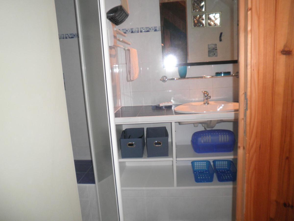 Appartement F1 Mansarde A 100M De La Plage, Proche De Arromanches Et Des Plages Du Debarquement Saint-Come-de-Fresne ภายนอก รูปภาพ